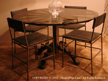 dining_table_chairs_01.jpg